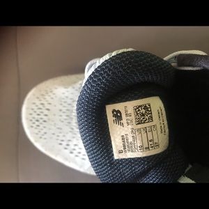 New balance sneakers 880